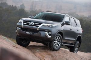 Toyota Fortuner Crusade 2015 года
